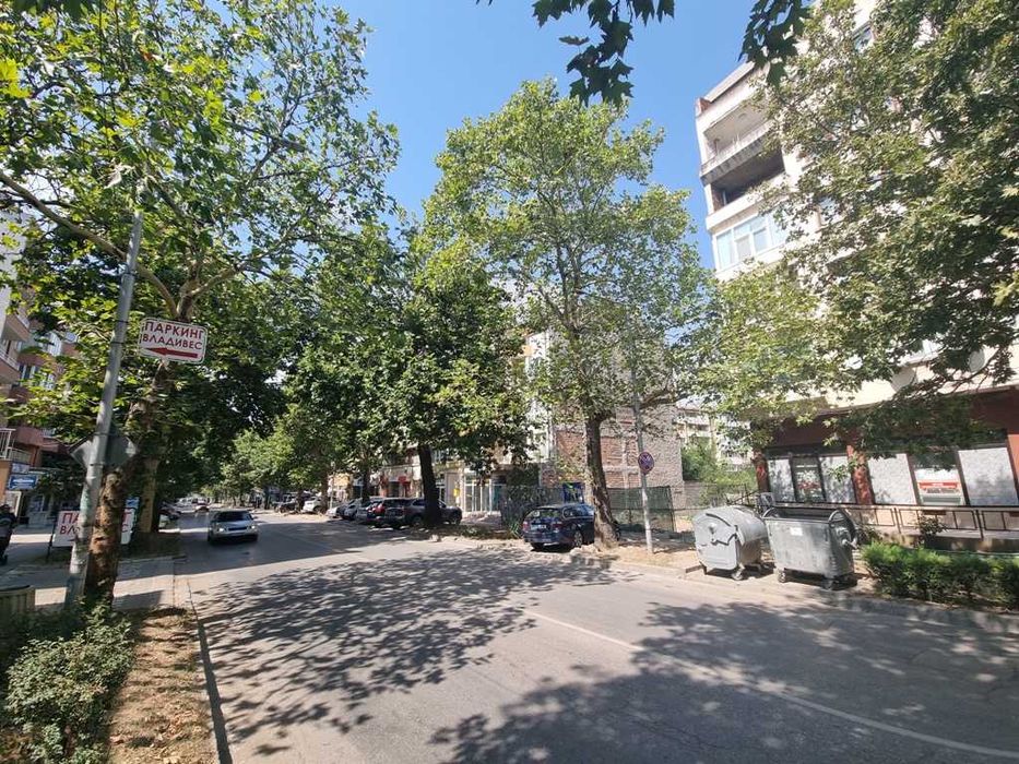 Продава се Тристаен апартамент в Благоевград, Широк център - 91 кв.м за 1044 €/кв.м - Снимка #4