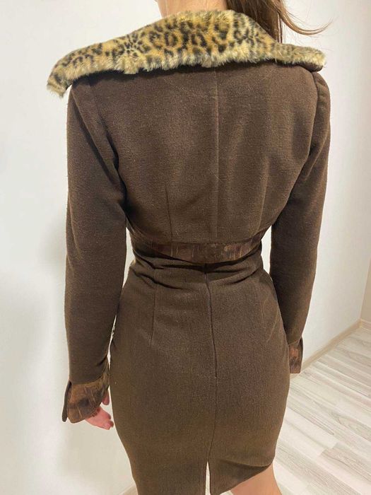 Дизайнерски костюм -уникат