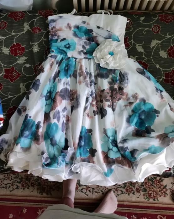 Продаются платья