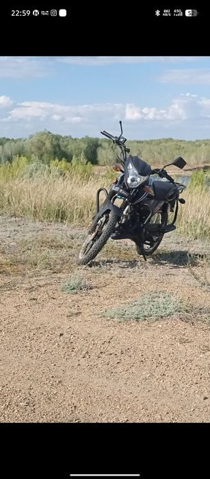 продам  обсен мотоцикл  spark 125 2c