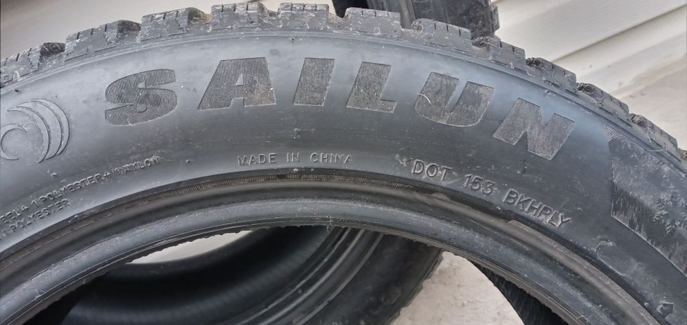 Продам зимние шины