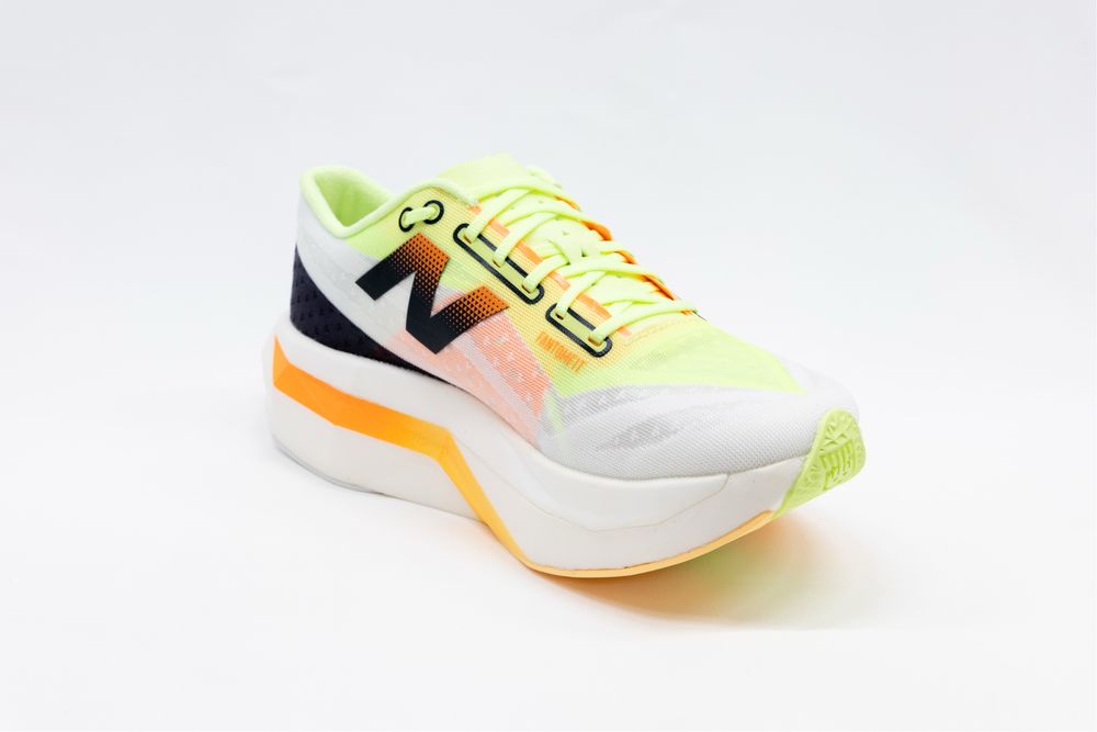 Кроссовки New Balance FuelCell Elite v4