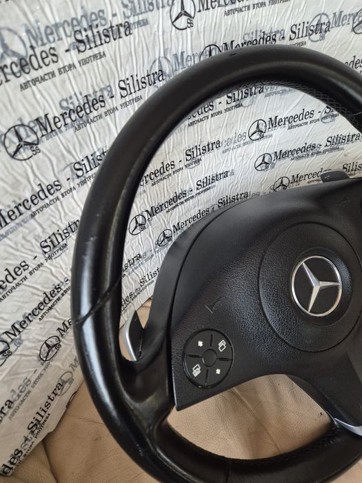 Волан с пера за Mercedes CLS W219 facelift в много добро състояние