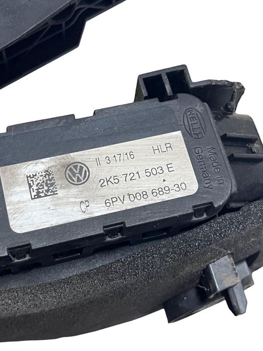 Pedala De Acceleratie Volkswagen Caddy Iv Box Saa, Sah 2015 - > 2K5721503E