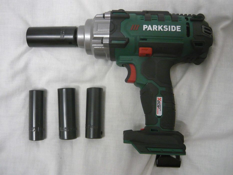 Pistol înșurubat prezoane impact 400 Nm Parkside NOU pe acumulator 20V