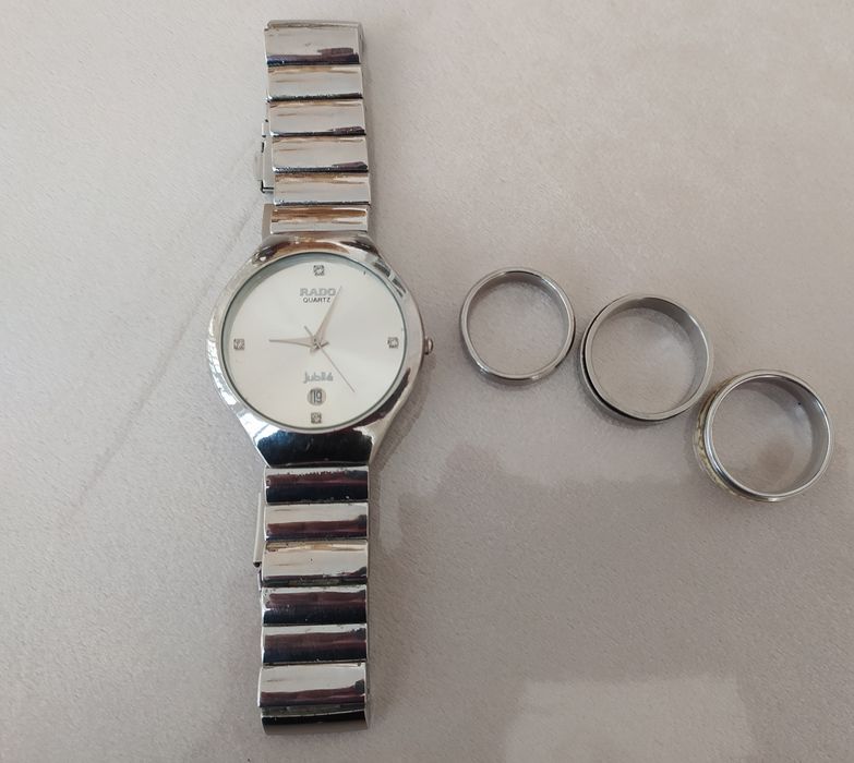 Продаётся мужские наручные часы и три кольца антистресс