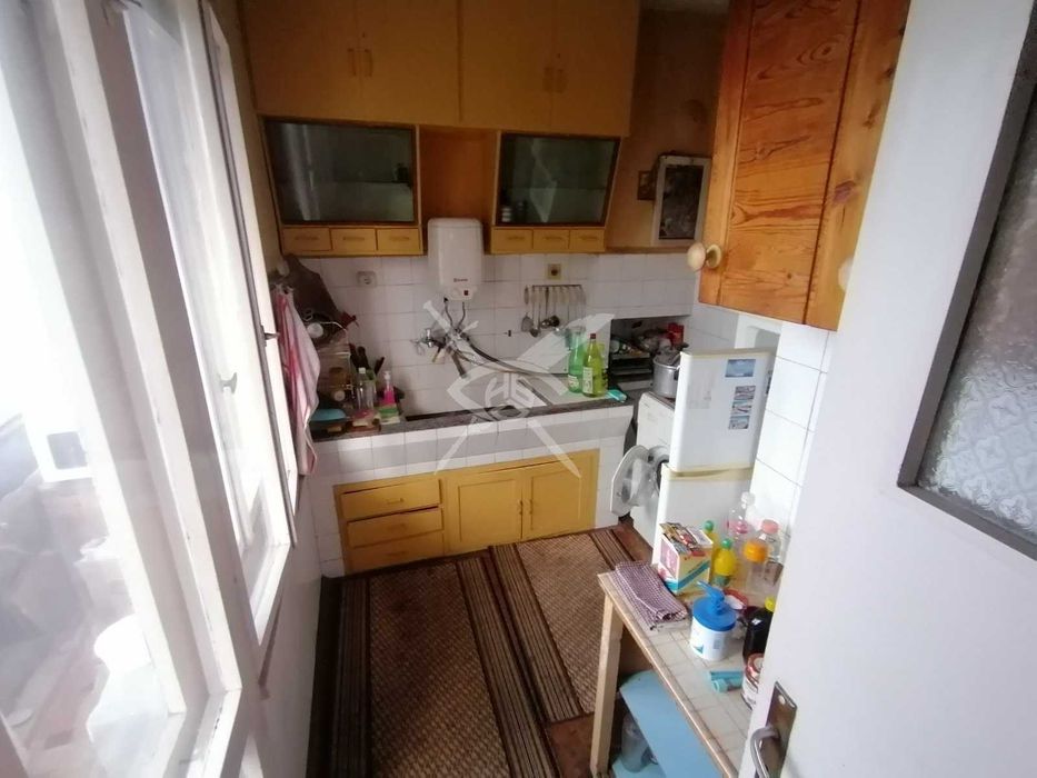 Продава се Къща в Карнобат - 100 кв.м за 940 €/кв.м - Снимка #2