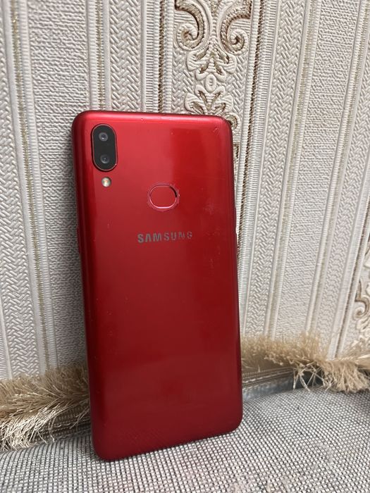 Продается Samsung Galaxy A10s