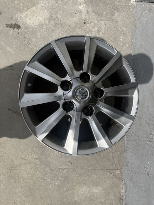 Продам Диски R 18 Toyta