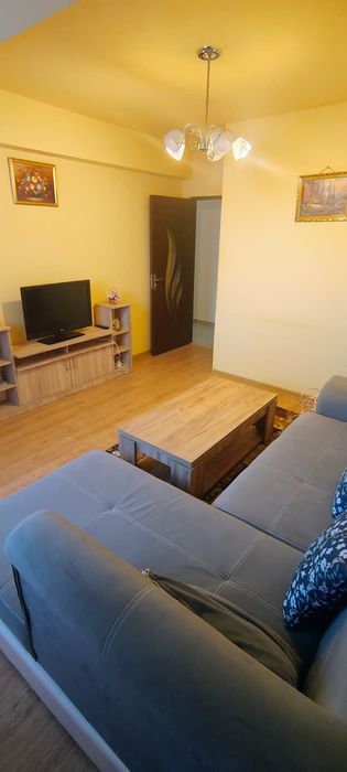 Apartament de închiriat metrou Dimitrie Leonida
