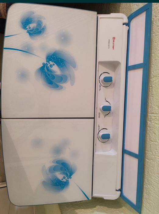 Стиральная машина полуавтомат продам