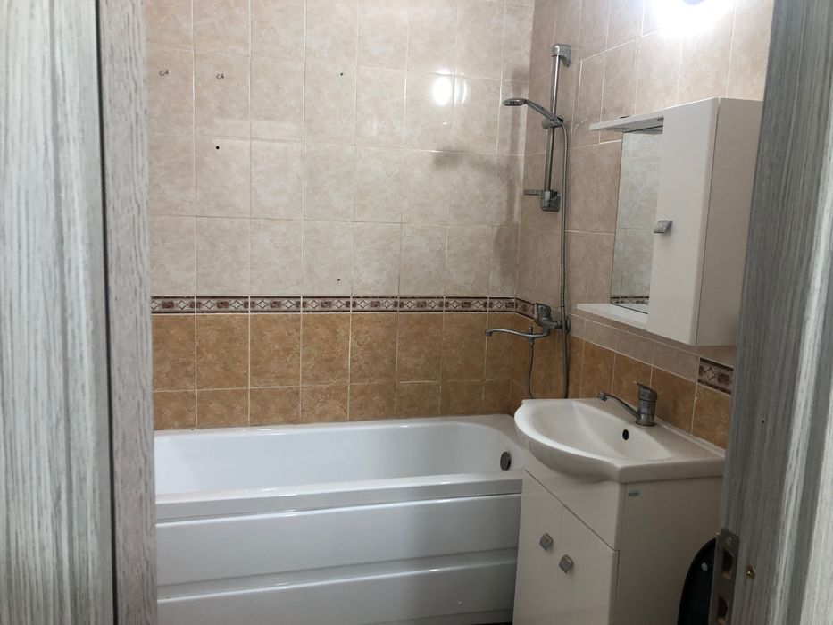 Dau in chirie apartament în Carei