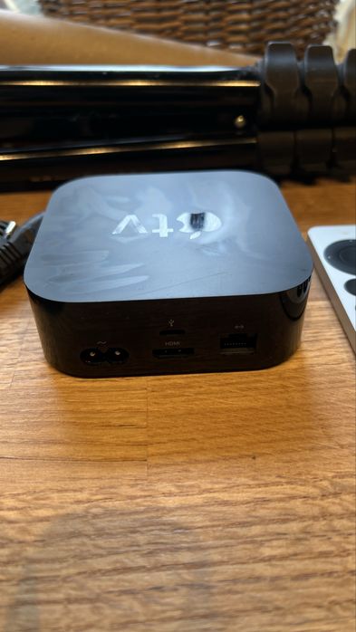Apple TV  hdmi folosit putin