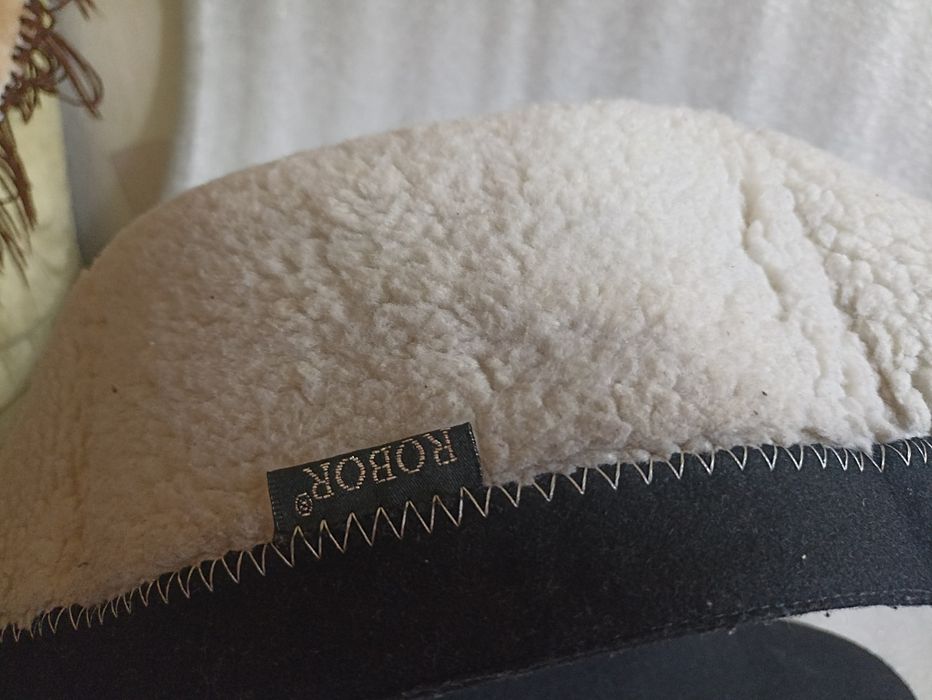 Продам зимние сапоги