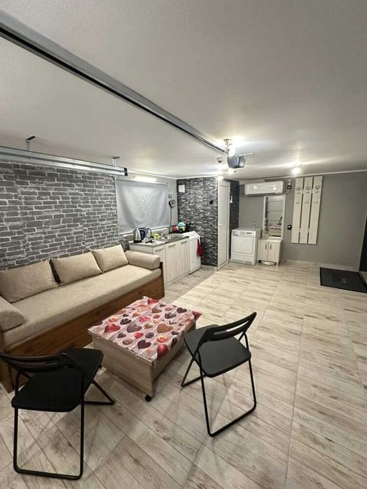 Продава се Едностаен апартамент в Пловдив, Център - 26 кв.м за 2077 €/кв.м - Снимка #1