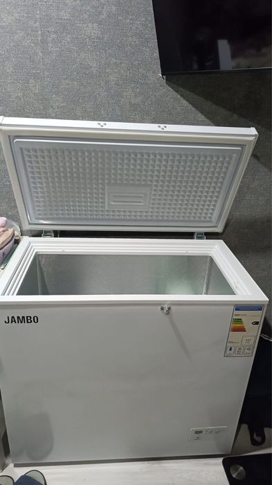 Морозильник Jambo