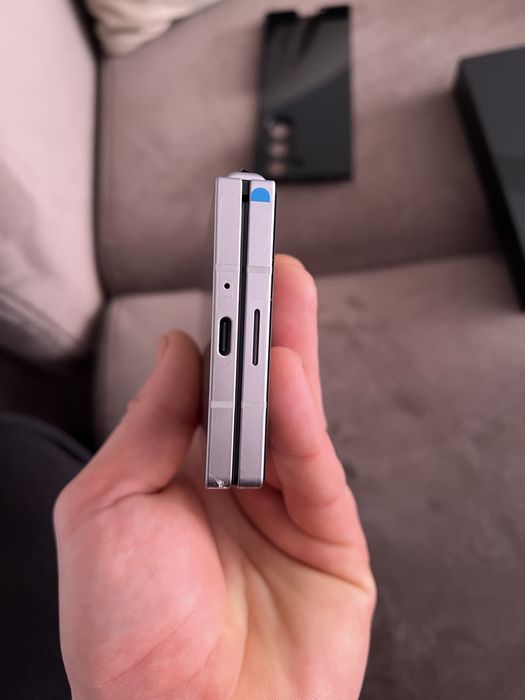 Samsung Zfold6 чисто нов!