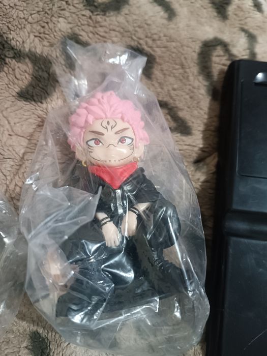 Продаю аниме фигурки