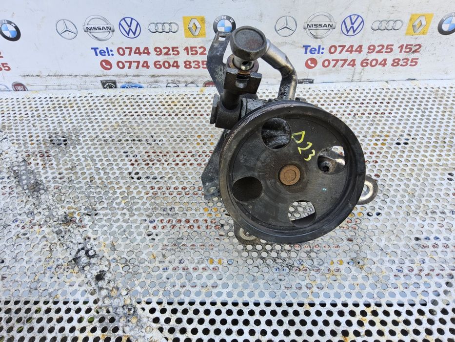 Pompa servo Nissan Navara 2.3 d23 pompa servodirectie Nissan Navara d23