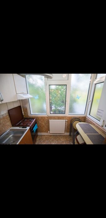 De închiriat in regim hotelier – Apartament 2 camere decomandat | Intrare Mamaia |