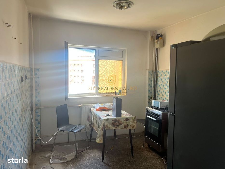Apartament 3 camere decomandat de vanzare, 1 Decembrie, Sector 3