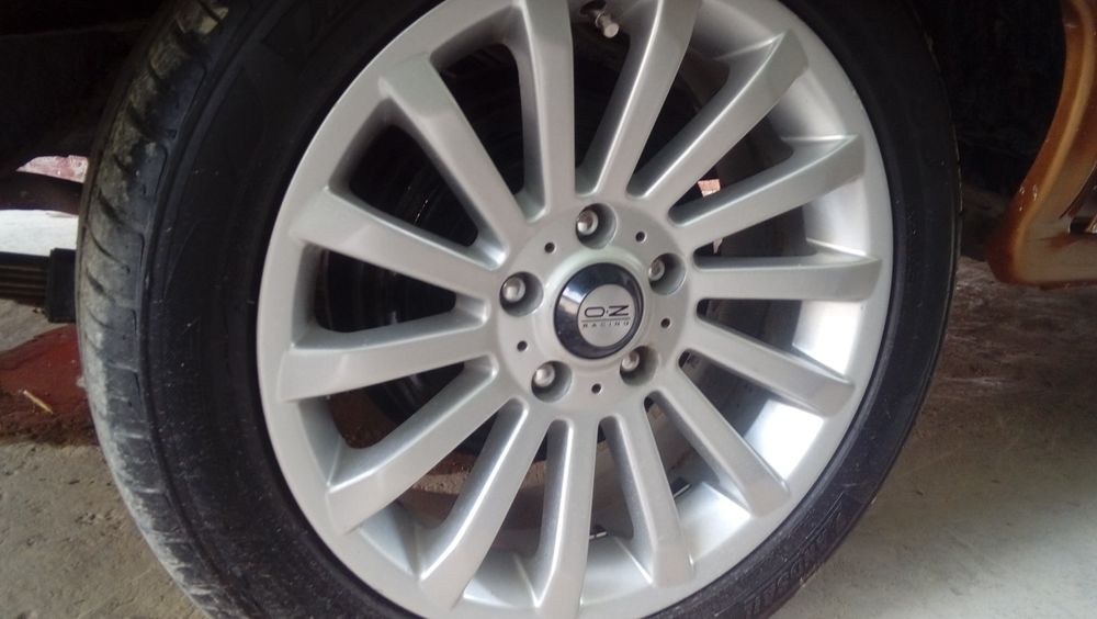 R17 BMW diska sotiladi