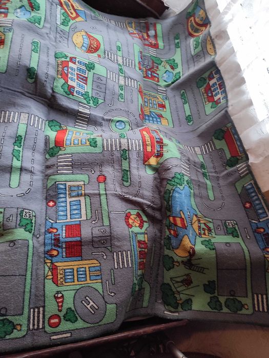 Детско килимче за игра