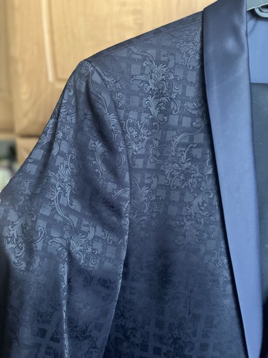 Costum de ceremonie