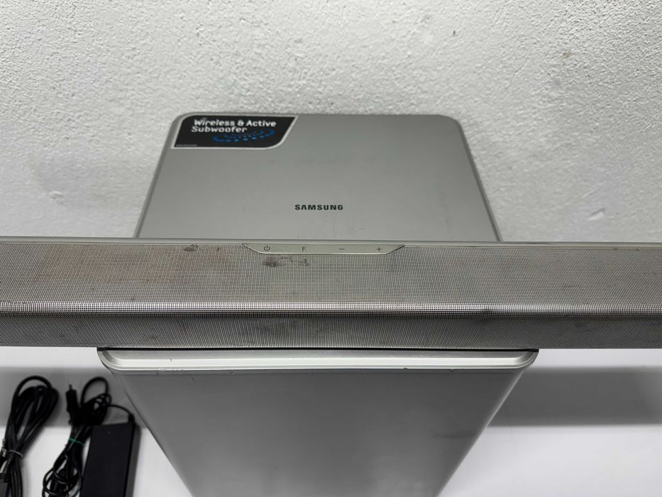 Саундбар - Samsung HW-F551 / CAM4