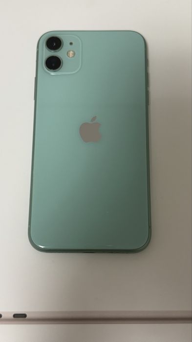 Iphone 11 green