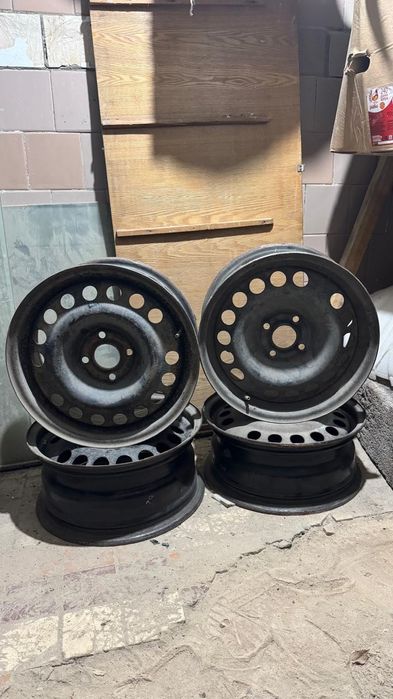 Продам штампованные диски