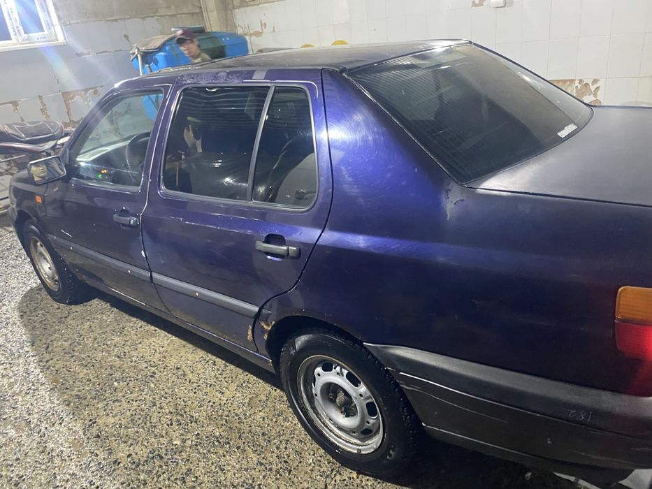 Volkswagen vento обемь 2