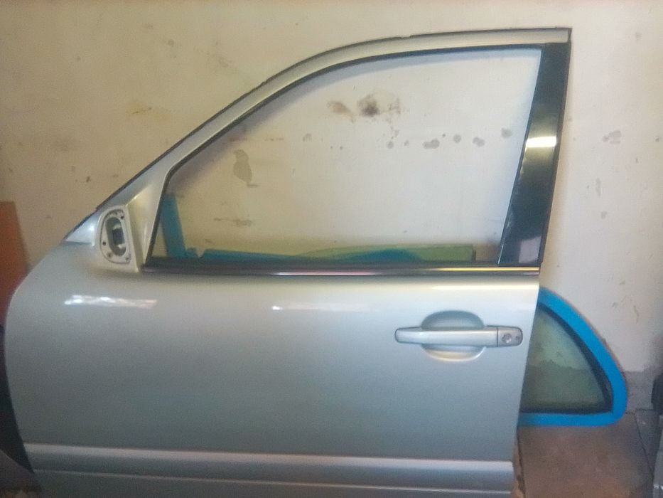 Mercedes E220 на части