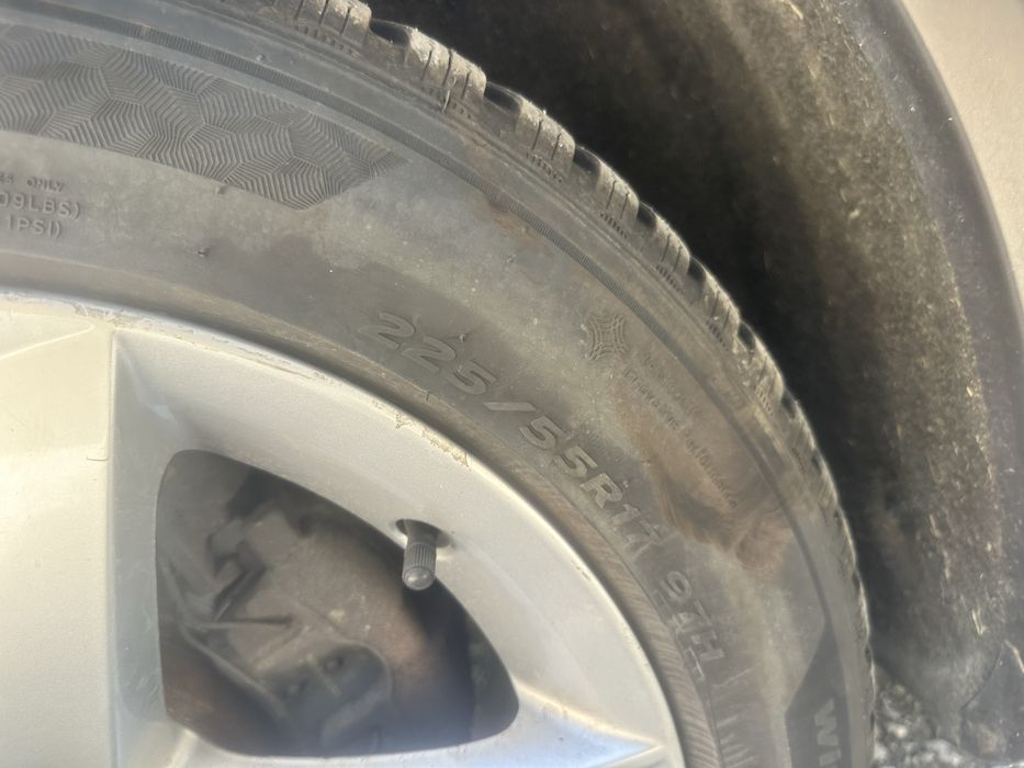 Гуми 17 225 55 Hankook winter i cept RS3 dot 2924