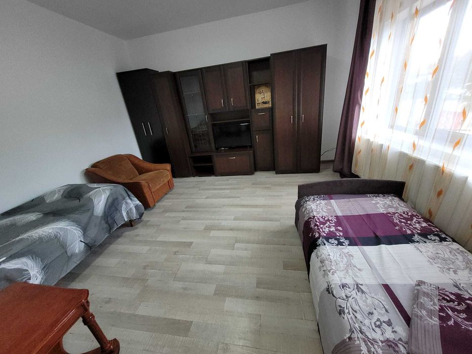 Inchiriez casa/vila super ca locuinta sau pentru afacere fara avizul vecinilor!