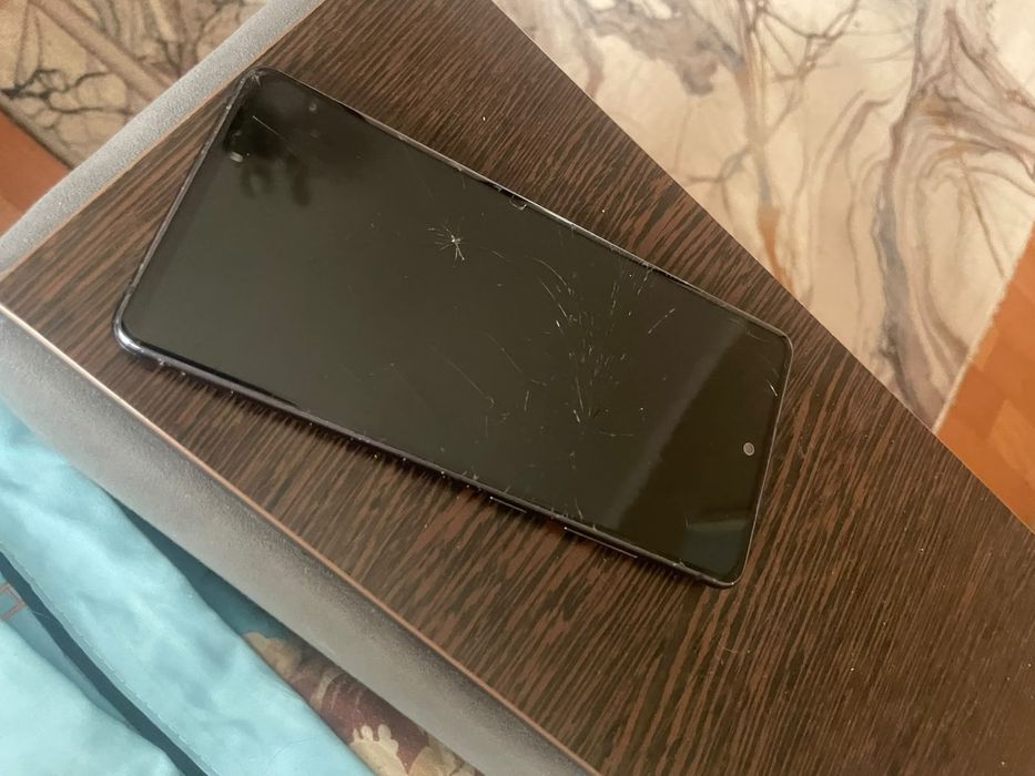 Продам с20FE на 128гб