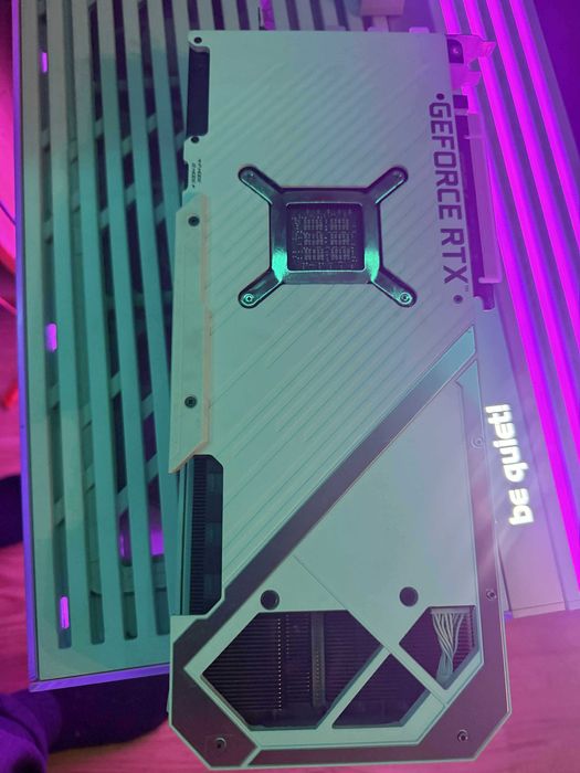 rtx 3080 rog strix white