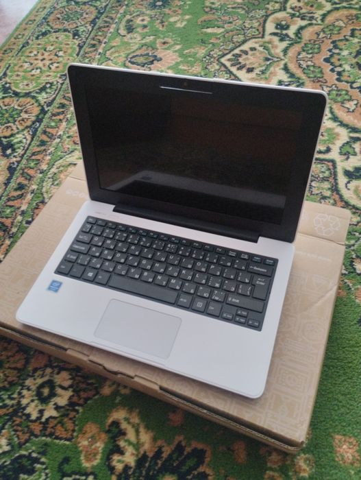 Продам ноутбук Classmate