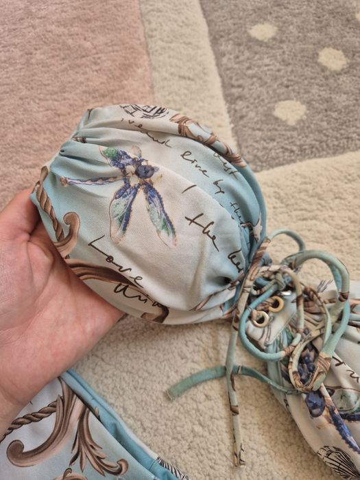 Alessa Бански All I Want Is A Yacht