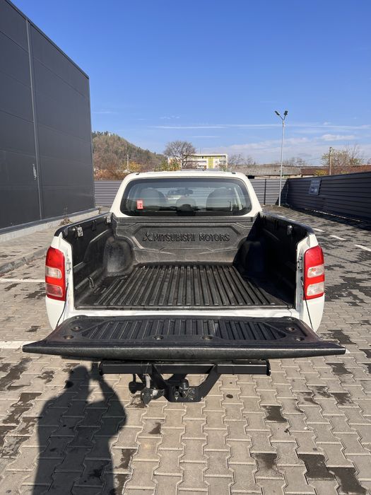 Mitsubishi L200 2.4 DI-D • 4X4 • Euro 6 • Raptor • CarVertical Ok