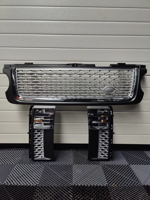 Set grila + grile aripi Range Rover Vogue L322 facelift (02-12)