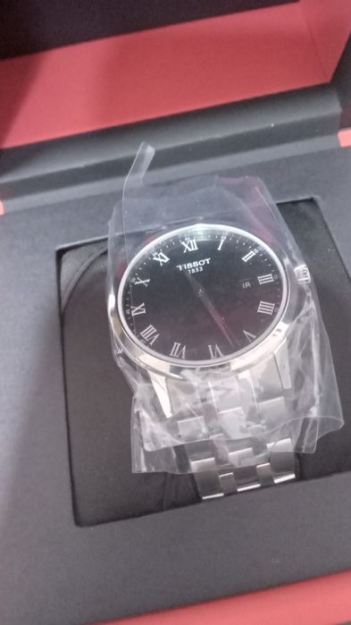 Наручные часы TISSOT