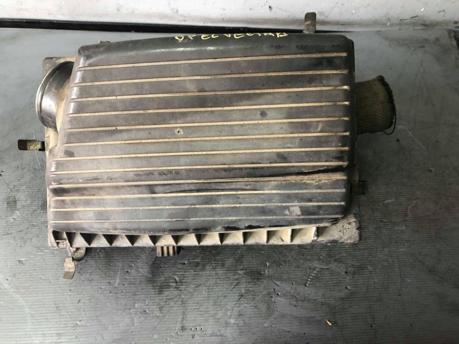 carcasa filtru aer 1.4 b opel vectra b