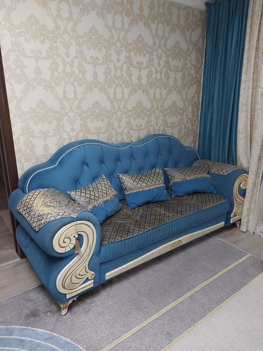 Диван и кресло б/у