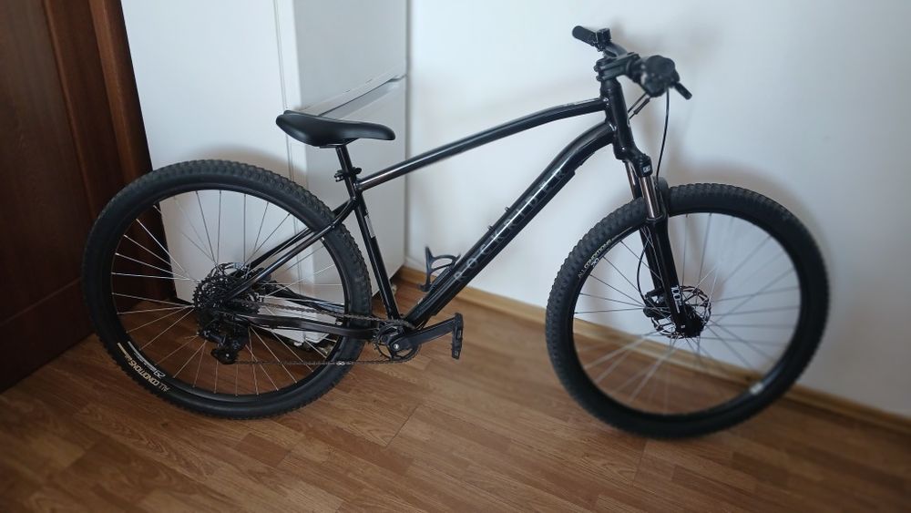 Vand  bicicleta  ROCKRIDER  29 marime roti in stare foarte buna