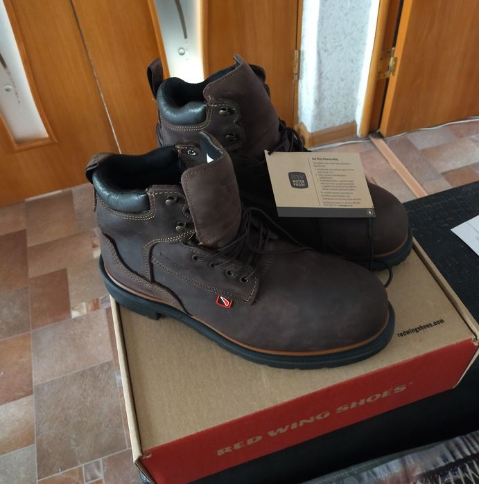 Продаётся обувь RED WING