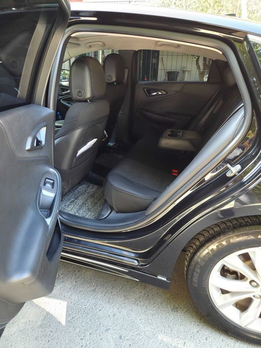 Malibu 2 - 2.4L Premier Full