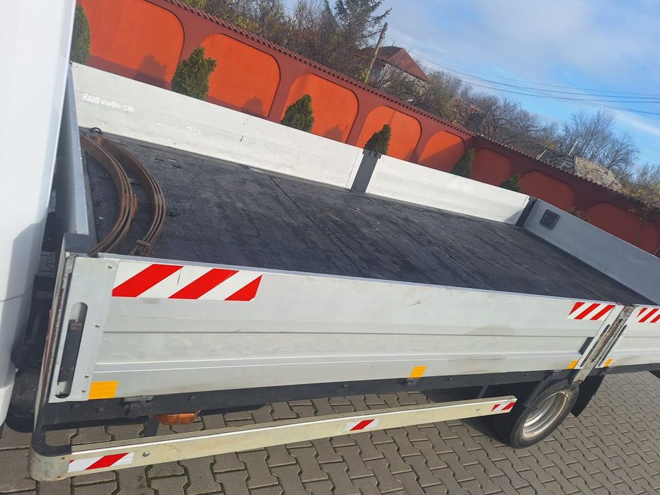 Vand Mercedes Vario 512 ,416,412,413,616se conduce cu B ul