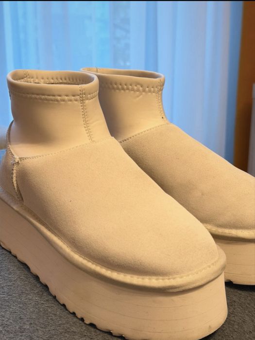 UGG dama marimea 38 noi