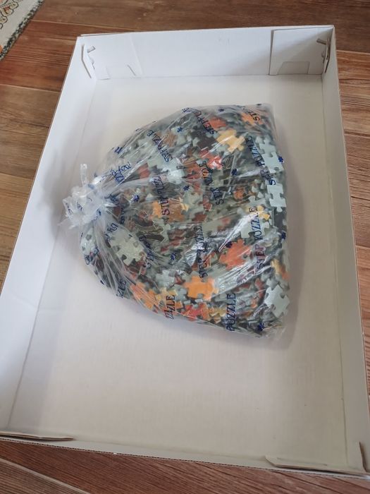 Продам пазлы. 1000 пазлов.